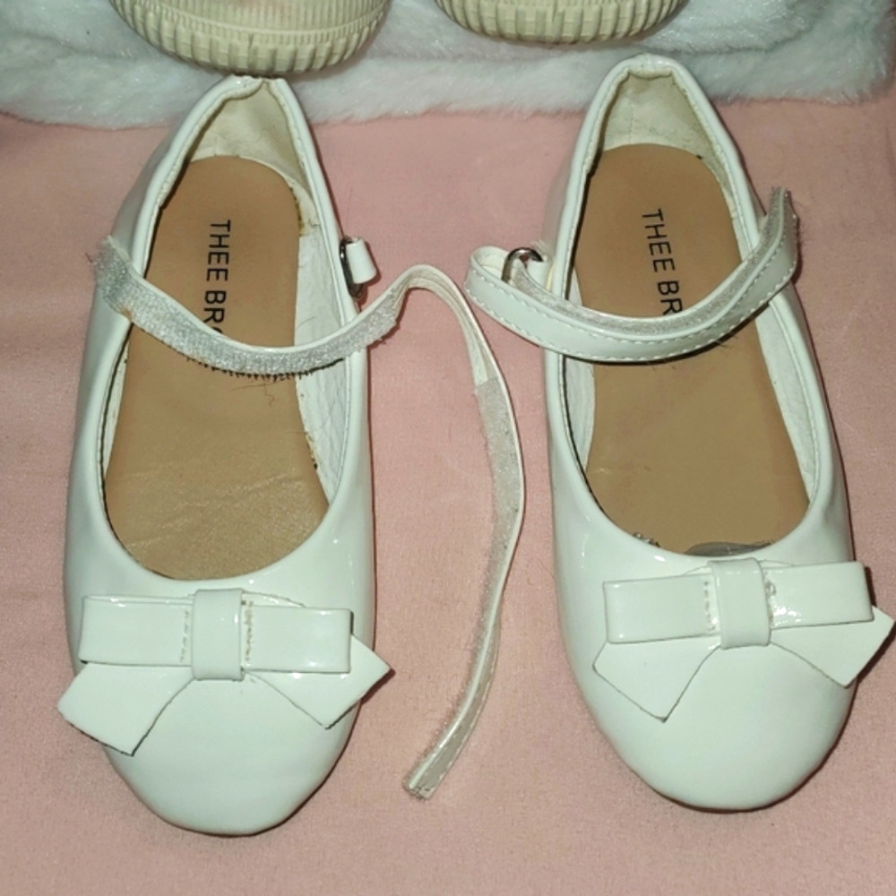 Girls dress shoes